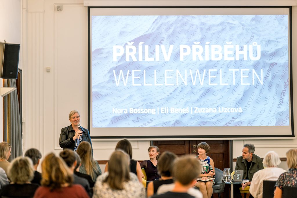 Fotoreport ze závěrečného večera série Příliv příběhů