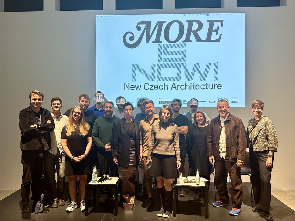 Fotoreport z výstavy More is Now! Nová česká architektura
